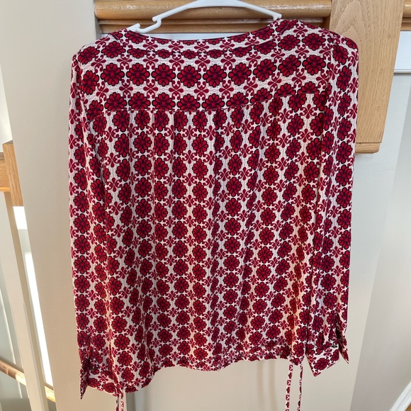Loft Long Sleeve Red Patterned Blouse Size S - Picture 2 of 8